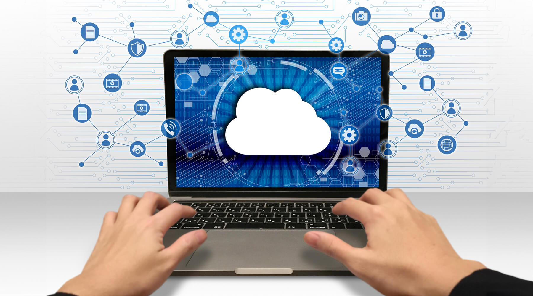 企業内でのクラウドコンピューティングの利用を示す画像